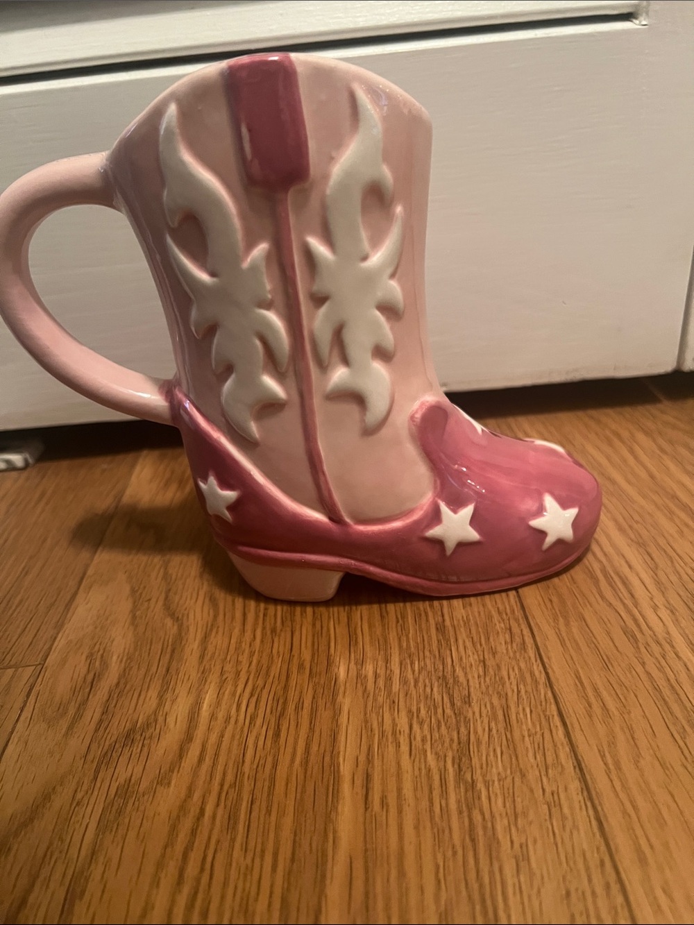 #2557**Pink Cowboy Boot Ceramic Mug with White Star Details - Picture 1 of 17